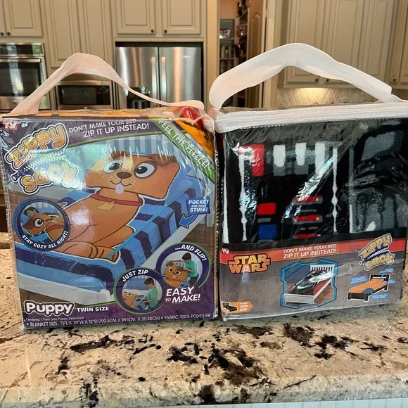 Zippy Sack, s/2 New!  Fleece twin size - Picture 2 of 5